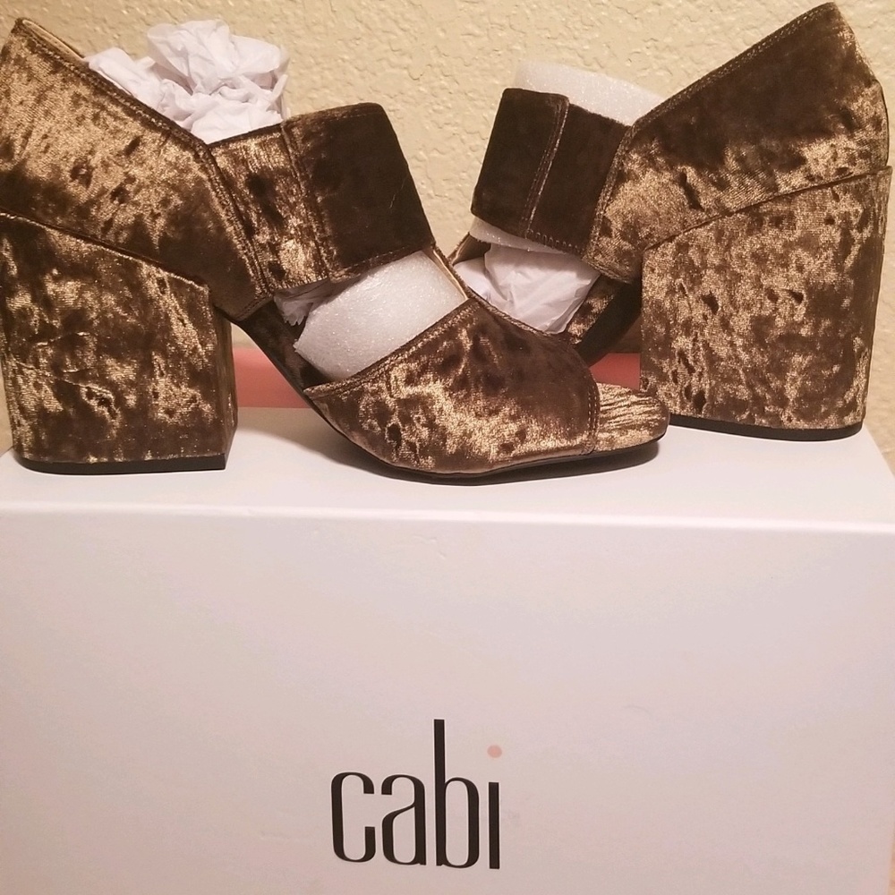Cabi Interlock Block Heel Open Toe Heel size 9.5